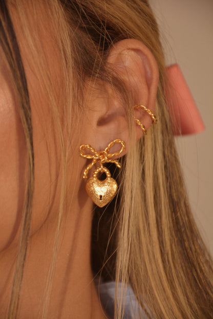 Alana bow earrings