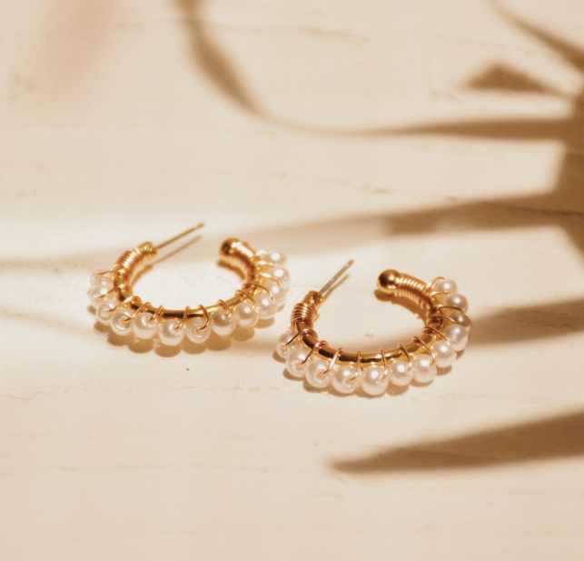 pearl hoops earrings 